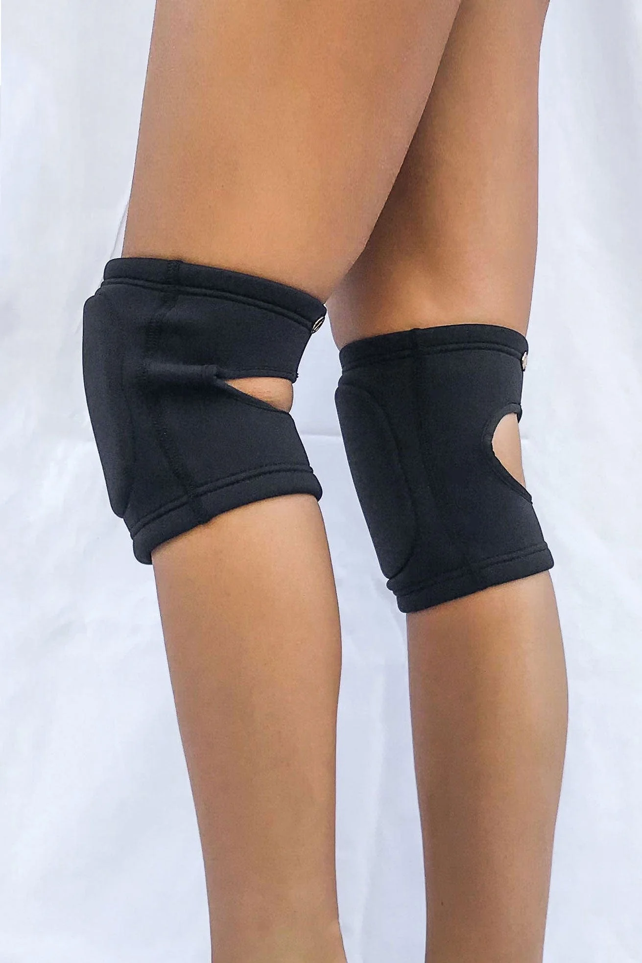Basic Knee Pad Black - Image 2