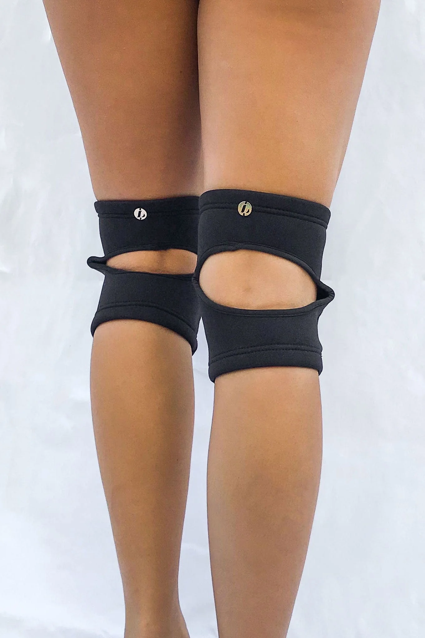 Basic Knee Pad Black - Image 3