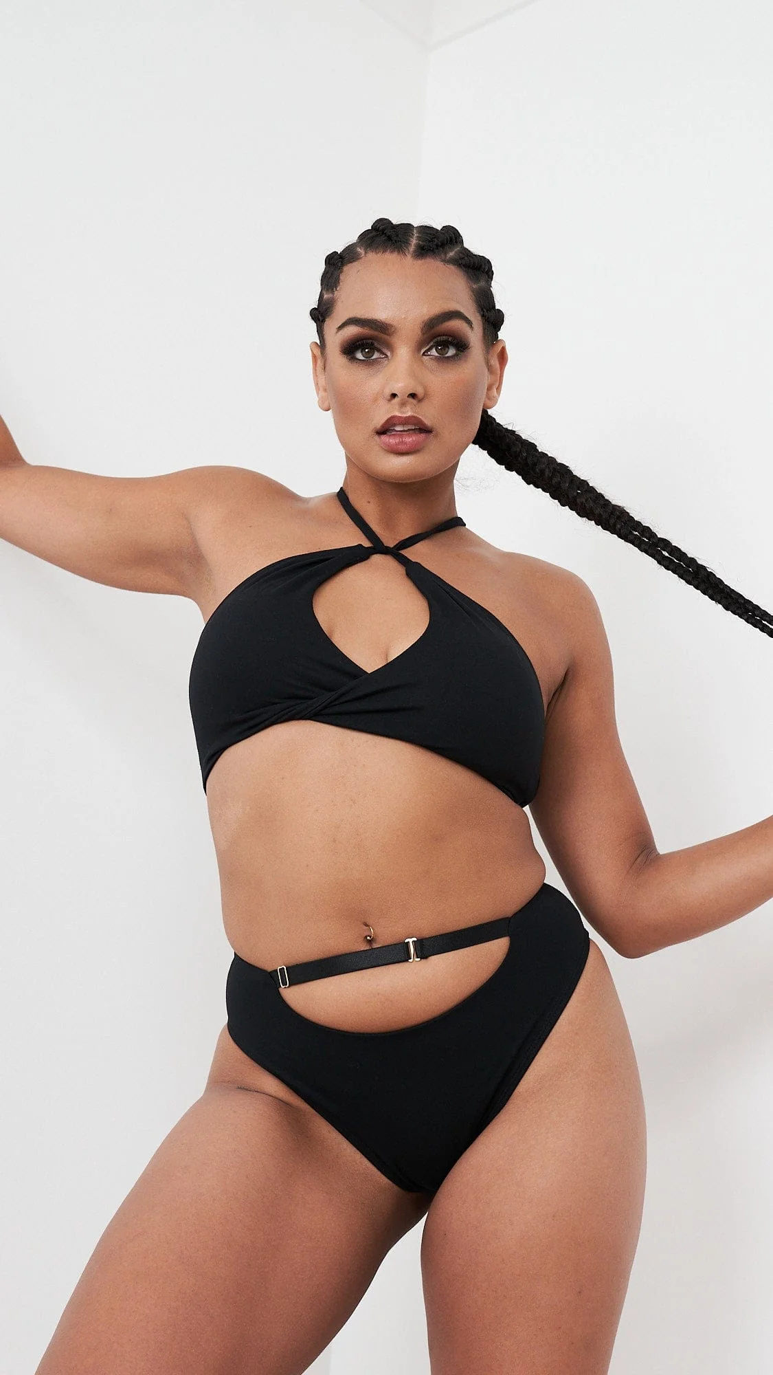 Hannah Low Waist - Adjustable Cut Out Low Waist Bottom Black - Image 3