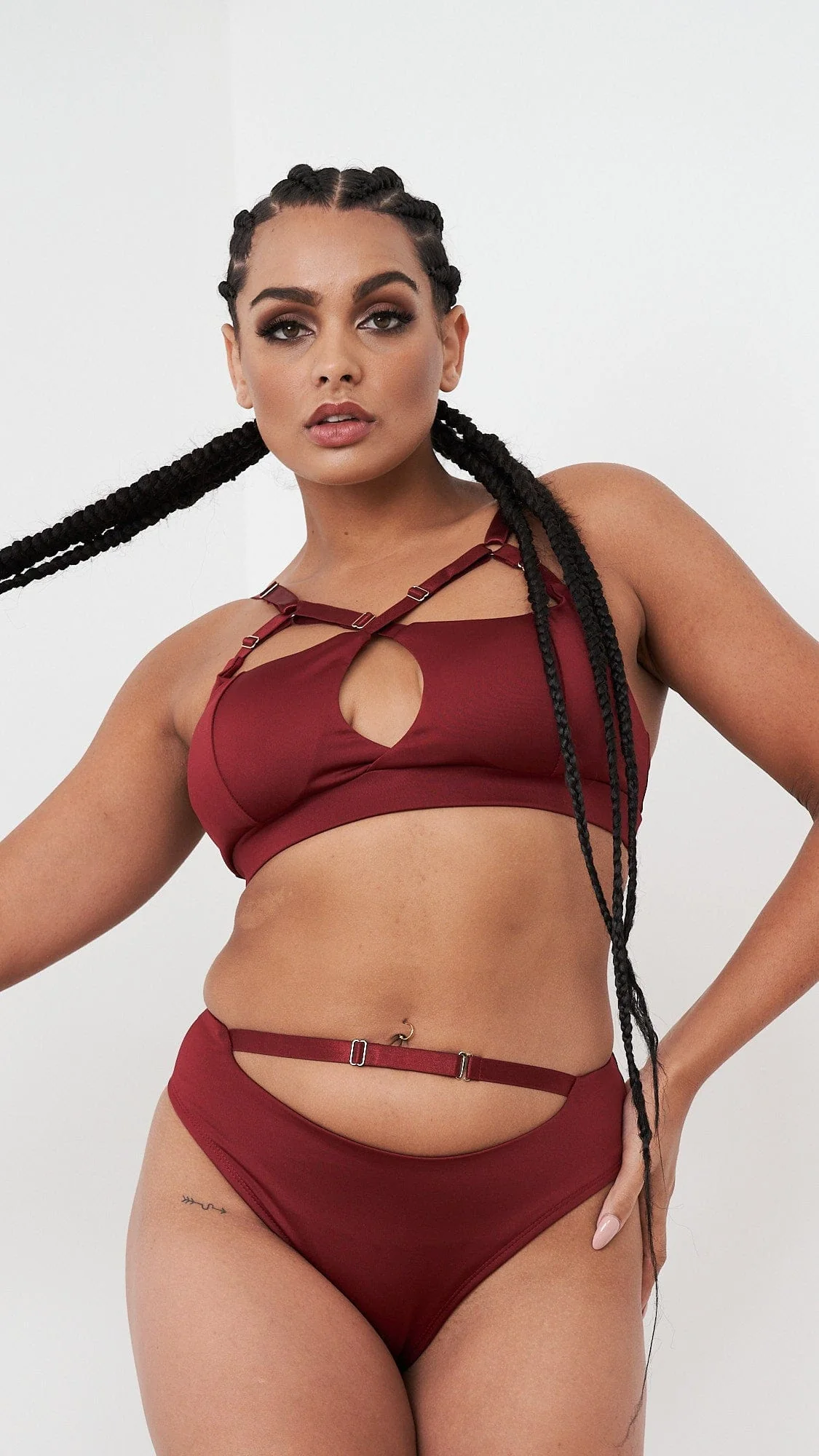 Hannah Low Waist - Adjustable Cut Out Low Waist Bottom Burgundy - Image 4