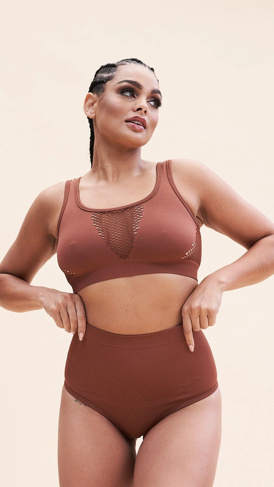 High Waist Bottom - Ribbed Scrunch Recycled Bottoms Choco - Image 2