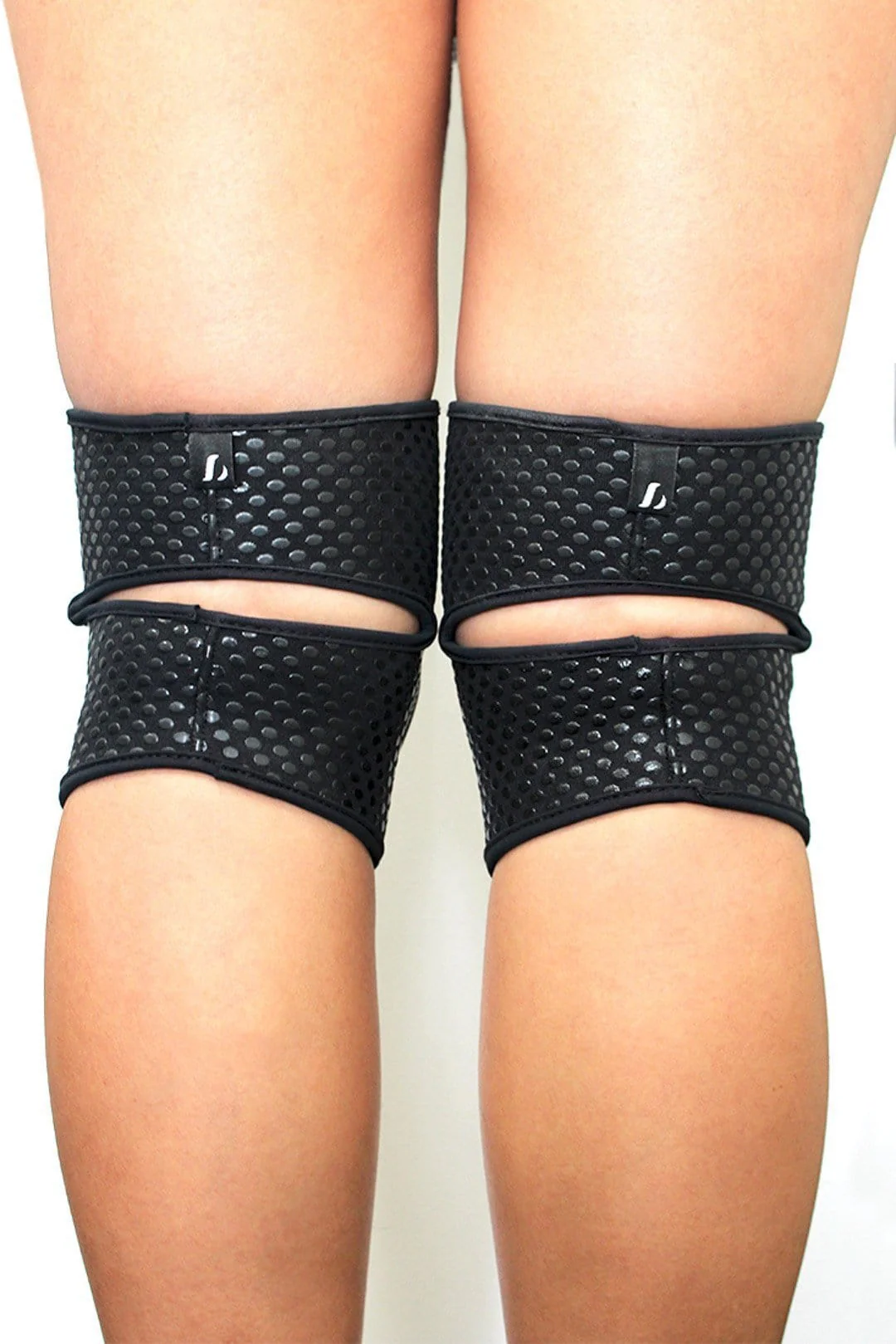 Sticky Silicone Knee Pads Black - Image 4